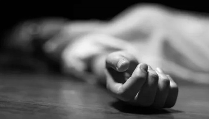 ফ্ল্যাট মহিলার উদ্ধার বিবস্ত্র মরদেহ