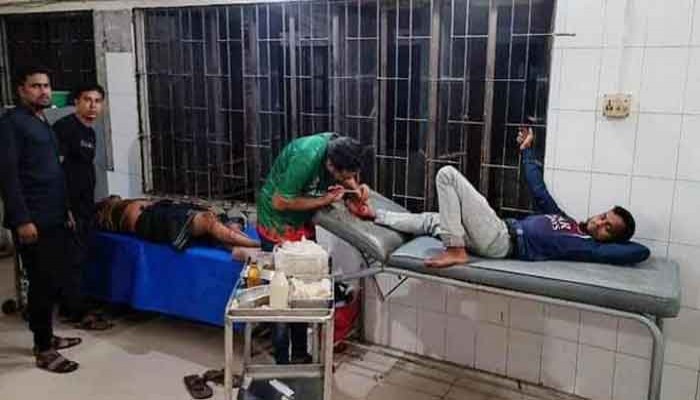 রাণীনগর-আত্রাইয়ে ককটেল হামলায় আহত-৫, গ্রেফতার-১