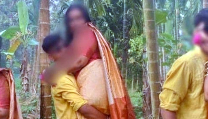 ছাত্রের কোলে ওঠায় হেড আপকে সাসপেন্ড, ছাত্রকে শুধু বকুনি