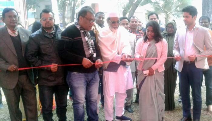 পত্নীতলায় জাতীয় বিজ্ঞান মেলার সমাপনী অনুষ্ঠিত