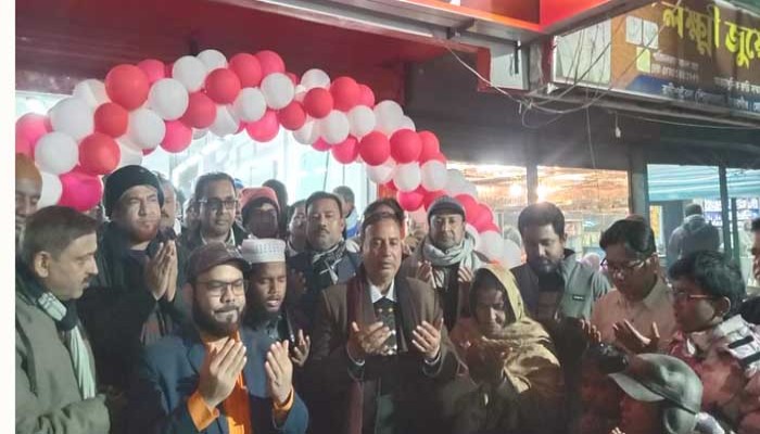 দেশের জনপ্রিয় রিটেইল চেইন শপ ‘স্বপ্ন’এখন রাণীশংকৈলে