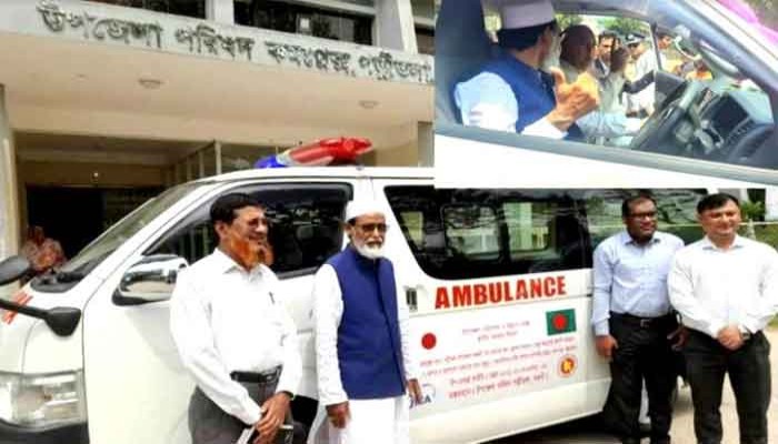 পত্নীতলা স্বাস্থ্য কমপ্লেক্সে জরুরী সেবা প্রদানের জন্য এ্যামবুলেন্স প্রদান