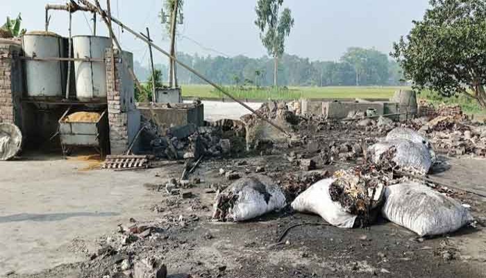 সিরাজগঞ্জে বয়লার বিস্ফোরণে শ্রমিকের মৃত্যু