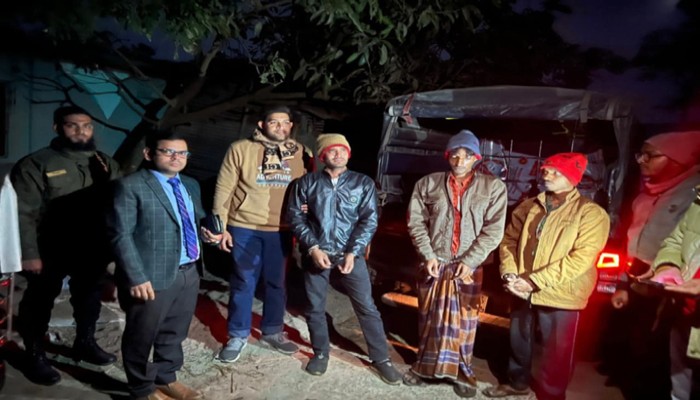 সাপাহারে  মাদক ব্যবসায়ী ও ২ সেবনকারীর ভ্রাম্যমান আদালতে জেল ও জরিমানা