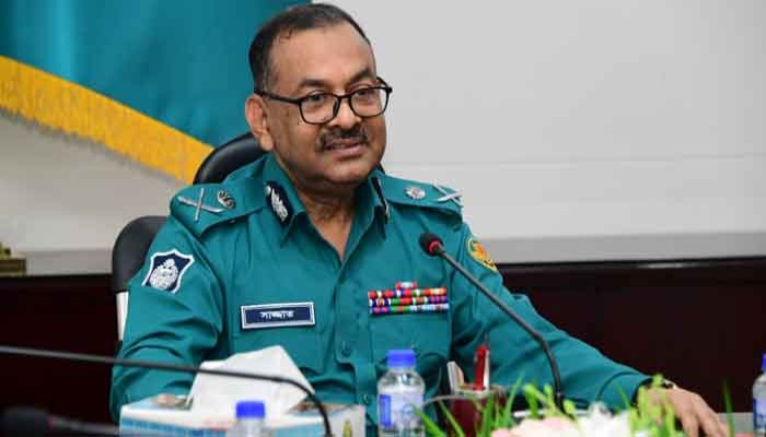 ছাত্রলীগ কোনো প্রোগ্রাম করার চেষ্টা করলে ব্যবস্থা নেবে পুলিশ: ডিএমপি কমিশনার