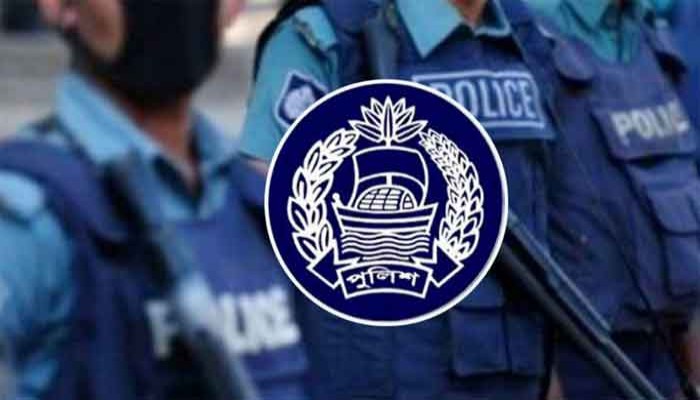 চাকরি হারালেন পুলিশের ৬ কর্মকর্তা