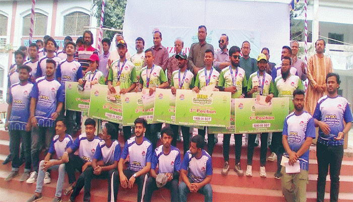 রাণীনগরে ম্যারাথন দৌড় প্রতিযোগিতা ও পুরস্কার বিতরণ অনুষ্ঠিত