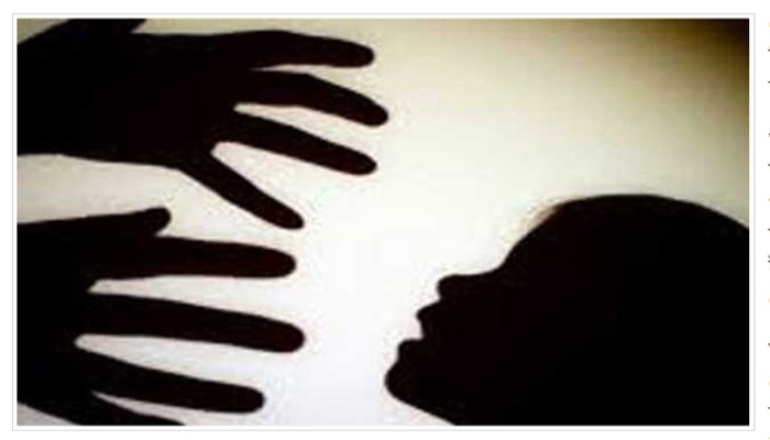 সাত বছরের শিশু ধর্ষণের অভিযোগ, বৃদ্ধ পলাতক