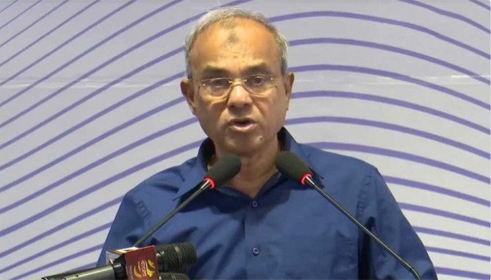 স্বরাষ্ট্র উপদেষ্টা  : পুলিশের বিশ্বাসযোগ্যতা অনেক বেড়েছে