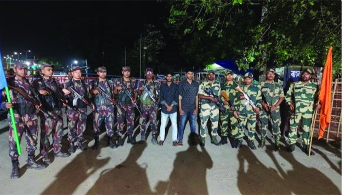 পাটগ্রাম সীমান্ত থেকে ধরে নিয়ে যাওয়া মামা-ভাগ্নে দেশে ফেরত দিয়েছে বিএসএফ
