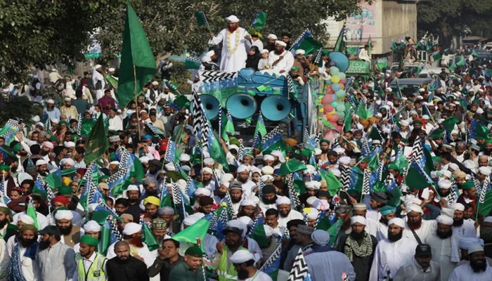 ঈদে মিলাদুন্নবীর সমাবেশে বোমা বিস্ফোরণ, নিহত ৩৪