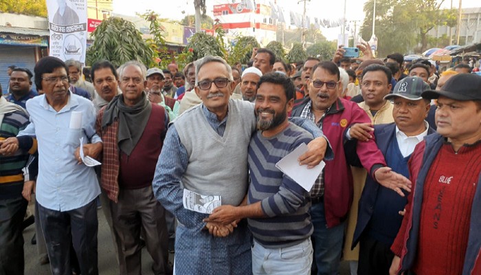 শিক্ষানগরী থেকে স্মার্ট নগরী গড়তে আবারও নৌকায় ভোট চাই: বাদশা