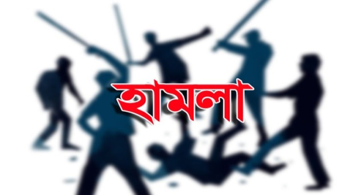 রাজশাহীতে সন্ত্রাসী কায়দায় সাংবাদিকের বাড়ি দখলের পায়তারা!