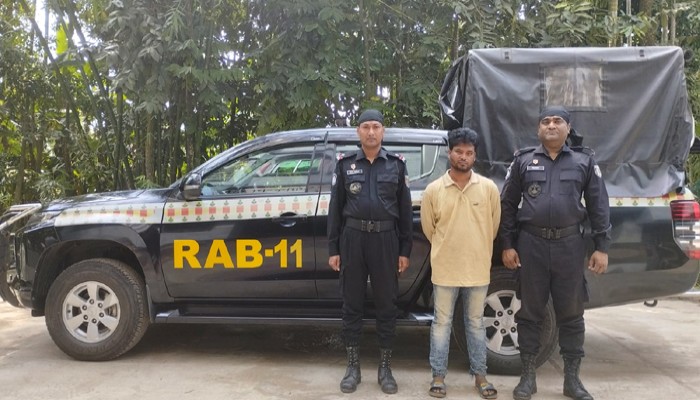 প্রকৃতির ডাকে সাড়া দিতে গিয়ে স্কুল ছাত্রী ধর্ষণের শিকার, গ্রেপ্তার-১