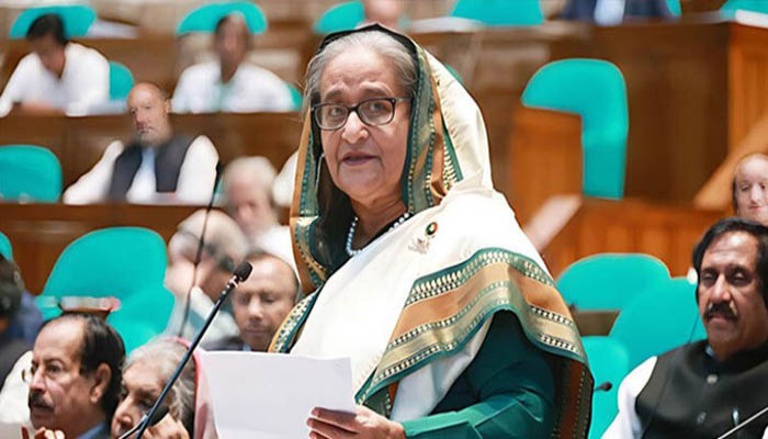 পাকিস্তানে আকস্মিক তুষারপাত ও বৃষ্টিতে অন্তত ৩৫ জনের প্রাণহানি