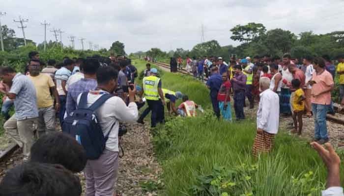 নরসিংদীতে ট্রেনে কাটা পড়ে ৫জসের মৃত্যু