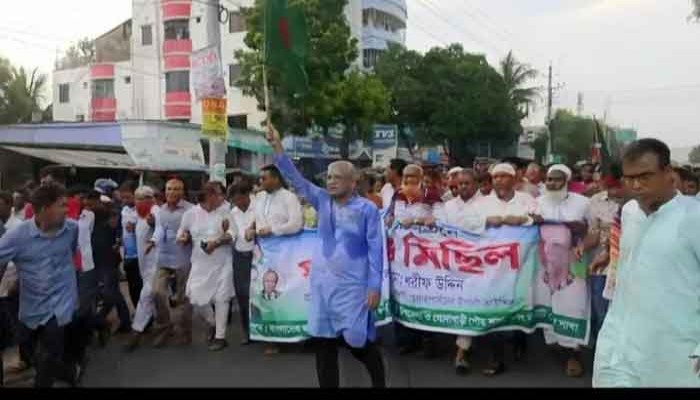 যতো অর্জন ছাত্রদের, গোদাগাড়ীতে মেজর জেনারেল (অবঃ) শরিফ উদ্দিন