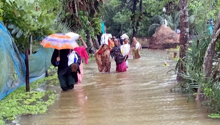 নোয়াখালীতে ফের বন্যা পরিস্থিতি অবনতি