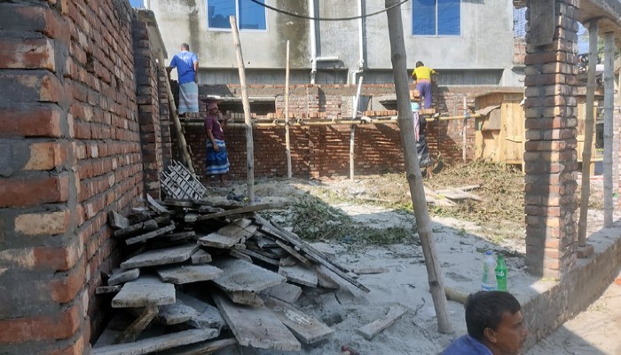 রাজশাহীতে এ্যাকোয়ারকৃত জমির টাকা উত্তোলনের পরও জমি দখলের অভিযোগ