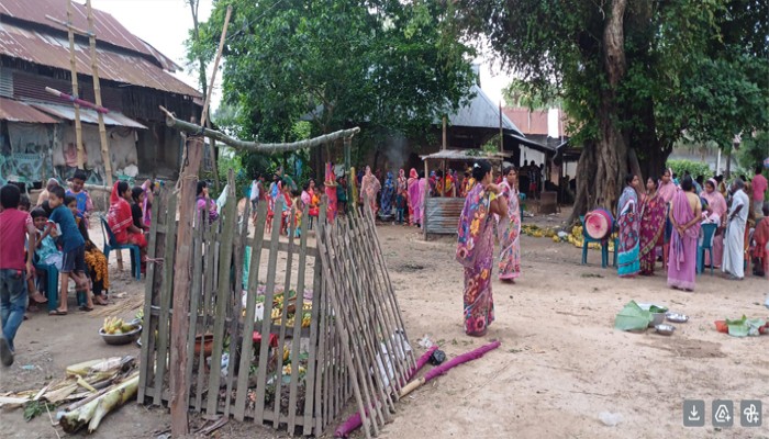 তানোরে কালীমন্দিরের সম্পত্তি জবর দখলের চেষ্টা তানোরে কালীমন্দিরের সম্পত্তি জবর দখলের চেষ্টা