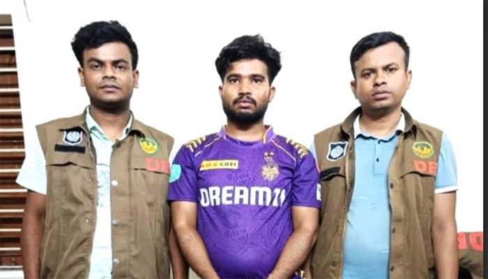 মতিহারে হেরোইন-ইয়াবা-সহ মাদক কারবারী গ্রেফতার