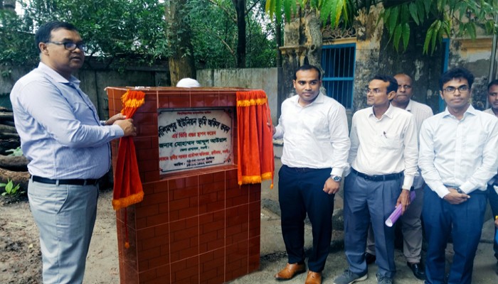 রাণীনগরে ইউনিয়ন ভূমি অফিসের ভিত্তিপ্রস্তর স্থাপন