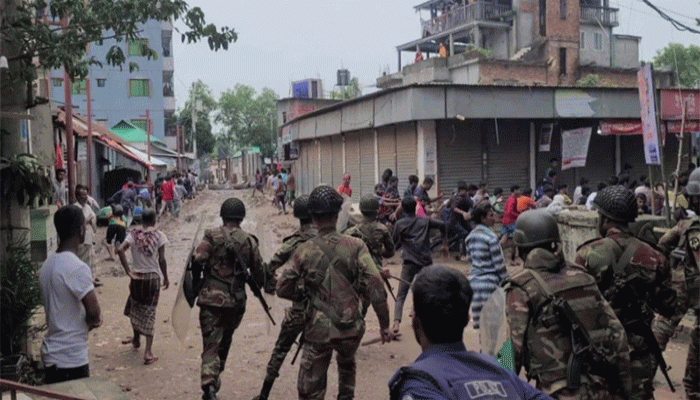 ‘অপমানে’ কারাখানার ছাদ থেকে লাফিয়ে শ্রমিকের মৃত্যু