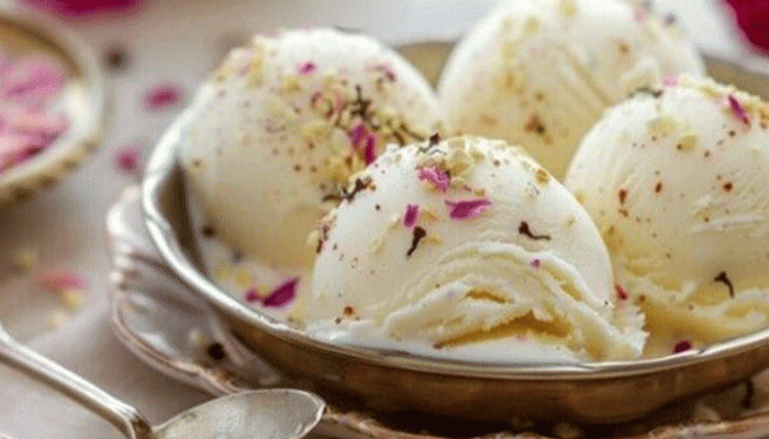 ঘন দুধ দিয়ে বাড়িতেই বানান রসমালাই আইসক্রিম ঘন দুধ দিয়ে বাড়িতেই বানান রসমালাই আইসক্রিম