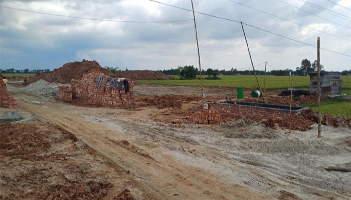তানোরে ফসলী জমি হ্রাস খাদ্য ঘাটতির আশঙ্কা তানোরে ফসলী জমি হ্রাস খাদ্য ঘাটতির আশঙ্কা