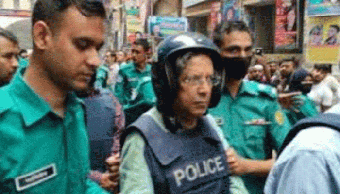 পৃথক দুই মামলায় ৫ দিনের রিমান্ডে সাবেক আইনমন্ত্রী আনিসুল হক পৃথক দুই মামলায় ৫ দিনের রিমান্ডে সাবেক আইনমন্ত্রী আনিসুল হক