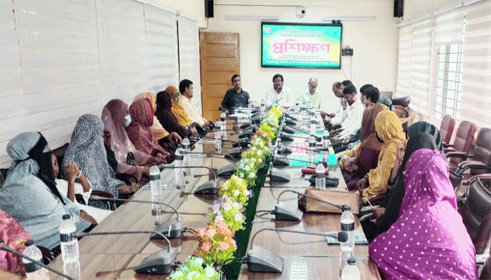 গুরুদাসপুরে পল্লী মাতৃকেন্দ্রের কোর্স সম্পন্ন গুরুদাসপুরে পল্লী মাতৃকেন্দ্রের কোর্স সম্পন্ন