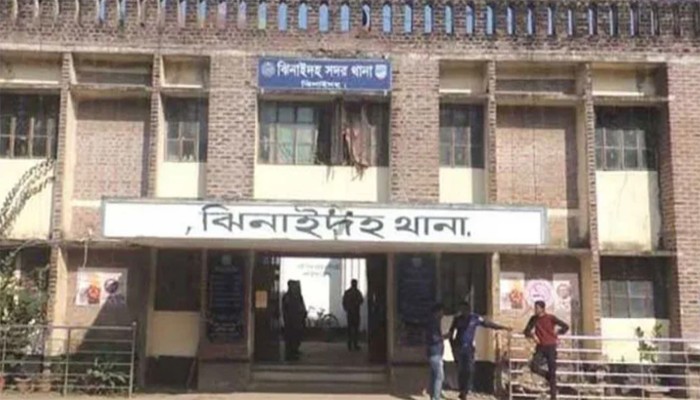 ঝিনাইদহে ১২ বছরের এক কিশোরীকে ধর্ষণের অভিযোগে যুবক গ্রেপ্তার