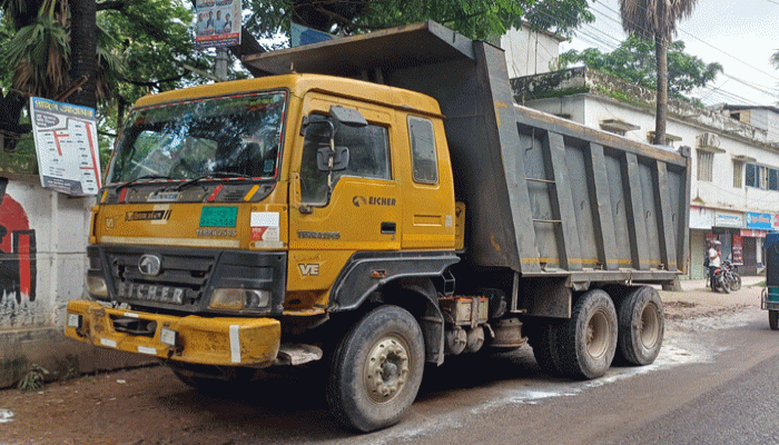 মুচলেকা দেয়ার পর ফের একই কাজ তানোরে নাবিল গ্রুপের দুষণ সন্ত্রাস বন্ধ হবে কি
