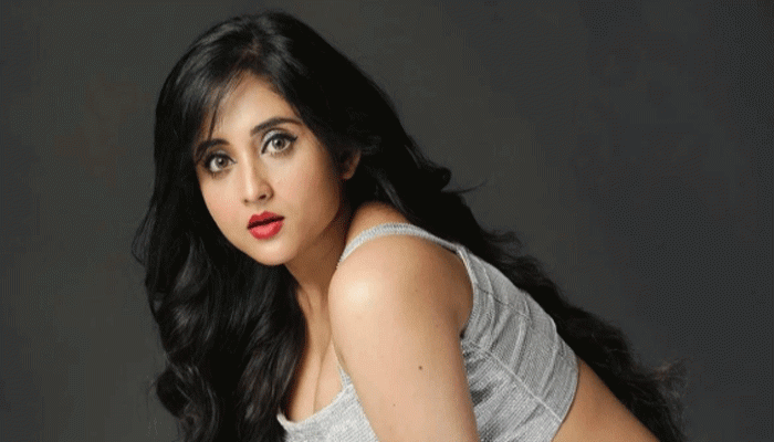 ৭ মাস পর্দা থেকে দূরে সৌমিতৃষা, ‘কোথায় হারিয়ে গেলেন নায়িকা ৭ মাস পর্দা থেকে দূরে সৌমিতৃষা, ‘কোথায় হারিয়ে গেলেন নায়িকা
