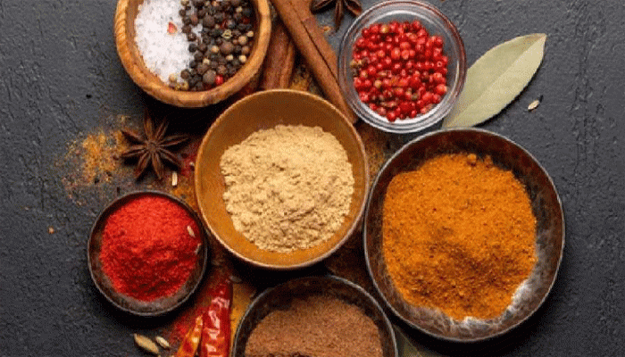 বর্ষায় ৫ উপায় মেনে চললেই দীর্ঘ দিন টিকবে মশলার সুগন্ধ বর্ষায় ৫ উপায় মেনে চললেই দীর্ঘ দিন টিকবে মশলার সুগন্ধ