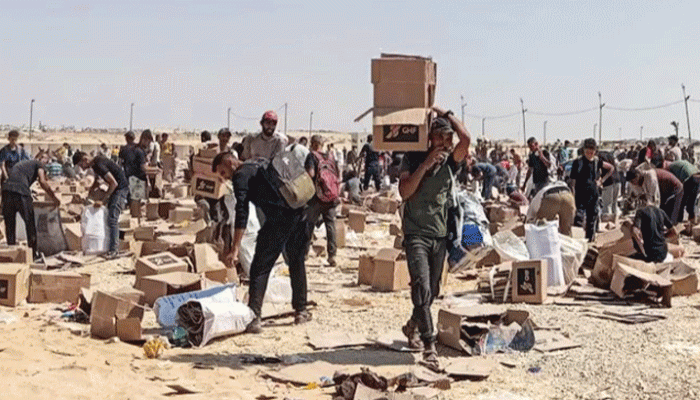 গাজায় একদিনে নিহত ৯৩, ত্রাণ আনতে গিয়েই ৩০ জনের মৃত্যু গাজায় একদিনে নিহত ৯৩, ত্রাণ আনতে গিয়েই ৩০ জনের মৃত্যু