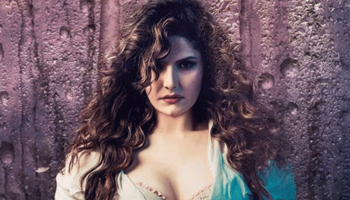 ‘বিয়ে করুন, বুড়ি হয়ে যাচ্ছেন তো’, পাল্টা জবাব দিলেন জারিন ‘বিয়ে করুন, বুড়ি হয়ে যাচ্ছেন তো’, পাল্টা জবাব দিলেন জারিন