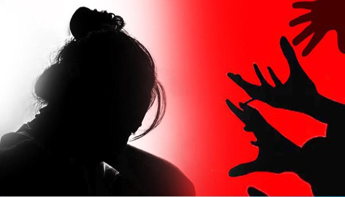 জঙ্গলে বন্ধুকে বেঁধে রেখে চোখের সামনে গণধর্ষণ যুবতীকে