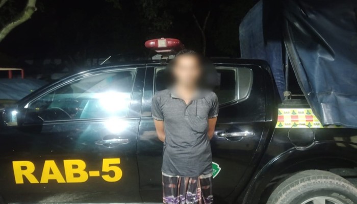 বাগমারায় পুলিশের কাছ থেকে আসামী ছিনিয়ে হত্যা ! আসামী চঞ্চল গ্রেফতার বাগমারায় পুলিশের কাছ থেকে আসামী ছিনিয়ে হত্যা ! আসামী চঞ্চল গ্রেফতার