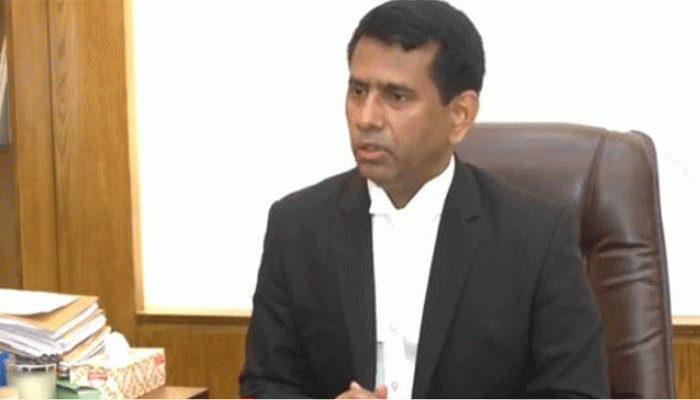 জুলাই গণহত্যাকারীদের কেউই ছাড় পাবে না: চিফ প্রসিকিউটর জুলাই গণহত্যাকারীদের কেউই ছাড় পাবে না: চিফ প্রসিকিউটর