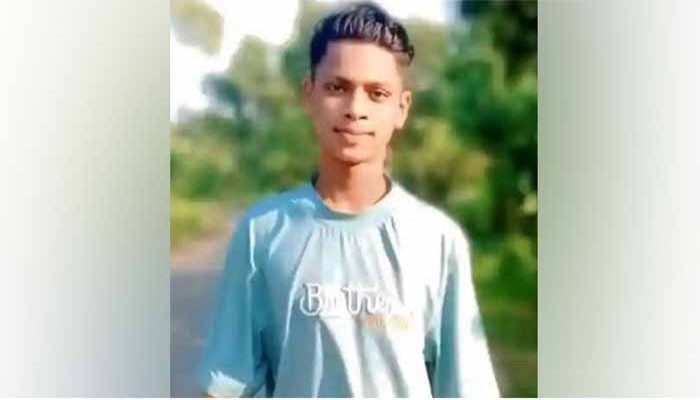 নরসিংদীতে ফুটবল খেলা কেন্দ্র করে ছুরিকাঘাতে স্কুলছাত্র নিহত