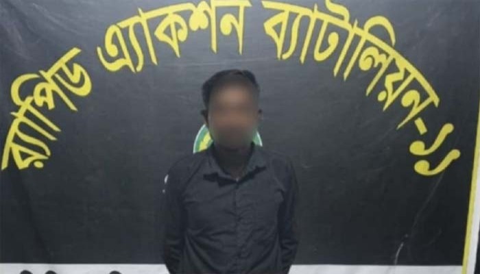নারীকে গলা কেটে হত্যা, যুবক গ্রেফতার