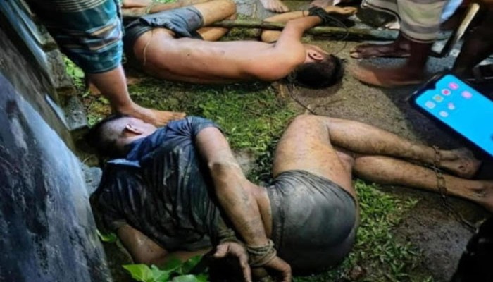 পটুয়াখালীতে দুই ডাকাতকে আটক করে গণপিটুনি দিলো জনতা পটুয়াখালীতে দুই ডাকাতকে আটক করে গণপিটুনি দিলো জনতা