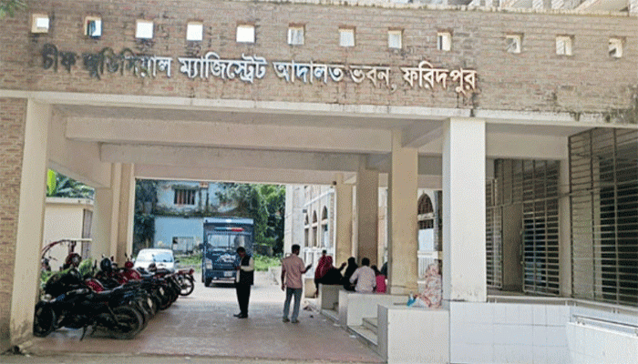 যৌতুকের জন্য স্ত্রীকে হত্যার দায়ে স্বামীর যাবজ্জীবন কারাদণ্ড যৌতুকের জন্য স্ত্রীকে হত্যার দায়ে স্বামীর যাবজ্জীবন কারাদণ্ড