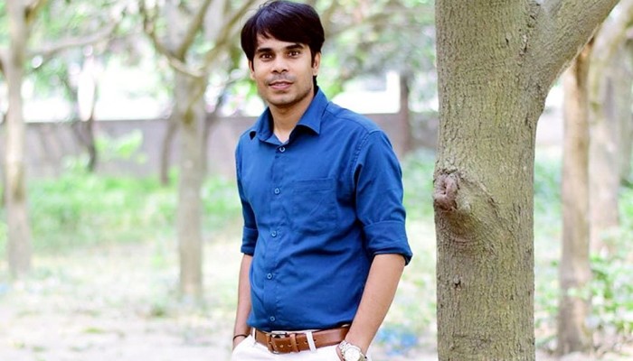 রাজশাহী শিক্ষাজগতে বিপ্লব: জুলাই হুমকি’র অডিও ফাঁস, প্রক্টরের অপমানজনক পতন! রাজশাহী শিক্ষাজগতে বিপ্লব: জুলাই হুমকি’র অডিও ফাঁস, প্রক্টরের অপমানজনক পতন!