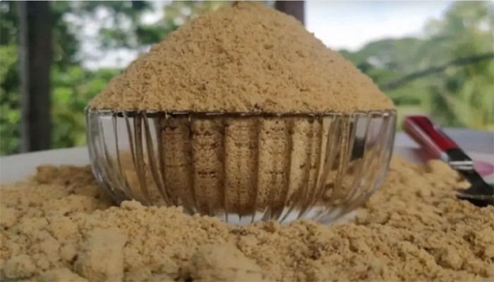 জিআই পণ্যের স্বীকৃতি পেল ফুলবাড়িয়ার লাল চিনি