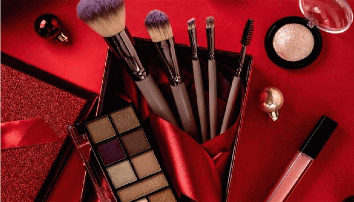 শুকিয়ে যাওয়া লিপস্টিক, মাস্কারা যেভাবে আবার ব্যবহার করবেন শুকিয়ে যাওয়া লিপস্টিক, মাস্কারা যেভাবে আবার ব্যবহার করবেন