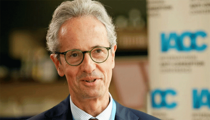 অভ্যুত্থানের পর বাংলাদেশে দুর্নীতি কমলেও এখনও চলমান: ফ্রাঁসোয়া ভ্যালেরিয়াঁ অভ্যুত্থানের পর বাংলাদেশে দুর্নীতি কমলেও এখনও চলমান: ফ্রাঁসোয়া ভ্যালেরিয়াঁ