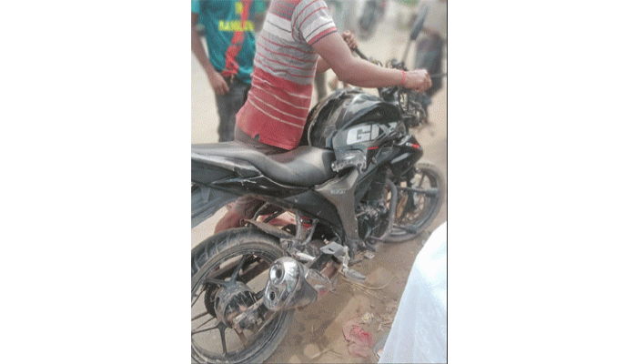 নোয়াখালীতে ট্রাকের ধাক্কায় মোটরসাইকেল আরোহী তরুণের মৃত্যু, আহত-১