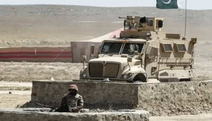 আফগানিস্তানের পাল্টা হামলায় ৫৮ পাক সেনাকে হত্যার দাবি